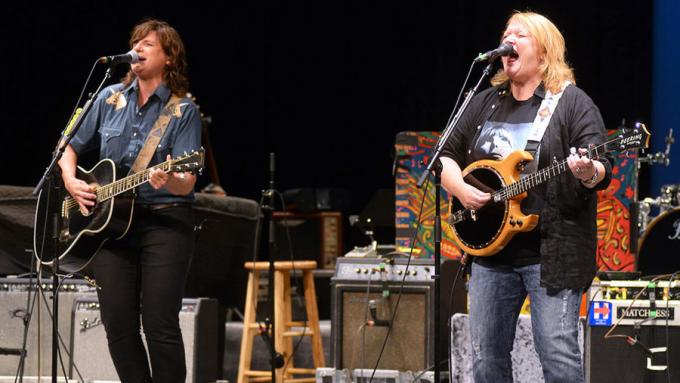 Indigo Girls [CANCELLED] at Hackensack Meridian Health Theatre