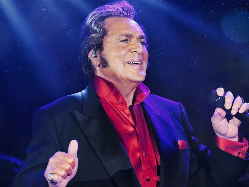 Engelbert Humperdinck at Hackensack Meridian Health Theatre